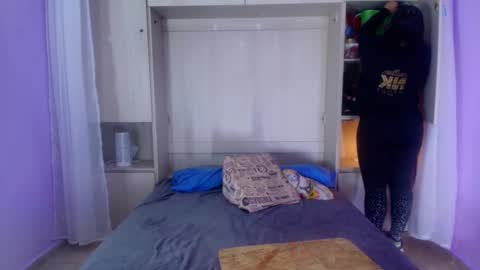 Snapshot of liiavega chatting on 09/26/25, 11:36 online show from 09/26/25, 11:36