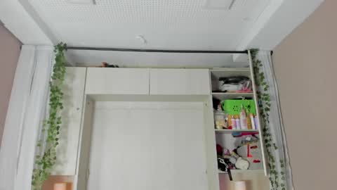         online show from 05/05/26, 11:40