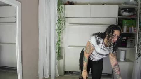        online show from 05/21/26, 11:39