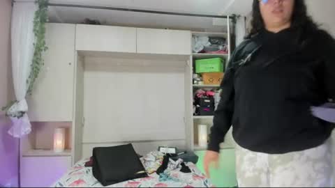         online show from 06/22/26, 11:40