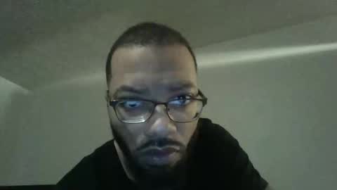 Snapshot of liightskinlover chatting on 11/03/25, 02:18 liightsinlover online show from 11/03/25, 02:18