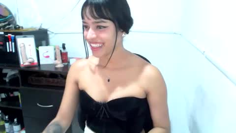 Snapshot of liilithstone chatting on 05/13/26, 03:15 liilithstone online show from 05/13/26, 03:15