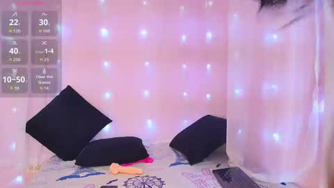 Snapshot of liilydream chatting on 05/31/26, 02:24 Lily online show from 05/31/26, 02:24