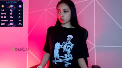 Liliana online show from 10/27/25, 12:53