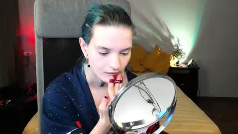 Snapshot of lika_haris chatting on 09/20/25, 08:37 Lika online show from 09/20/25, 08:37