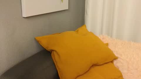 Snapshot of lika_haris chatting on 10/10/25, 11:09 Lika online show from 10/10/25, 11:09