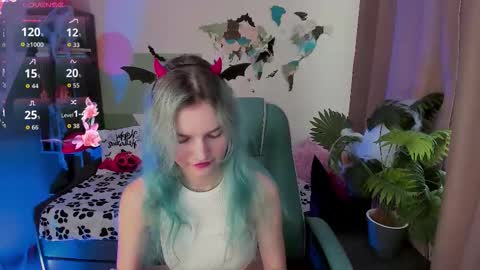 lika_sky online show from 10/31/25, 11:11