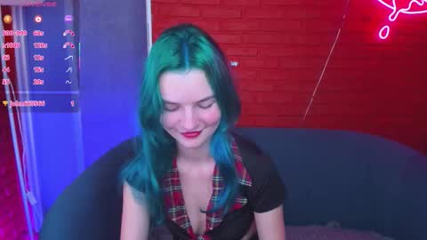 lika_sky online show from 11/18/25, 04:11