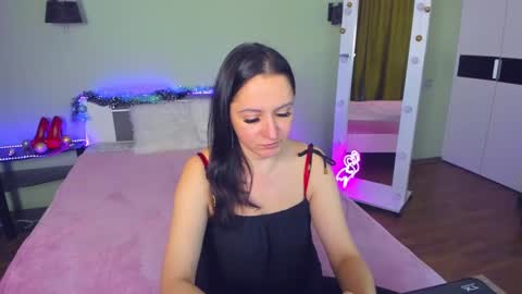 Snapshot of likaa_likaa chatting on 12/06/24, 03:22 Lika online show from 12/06/24, 03:22