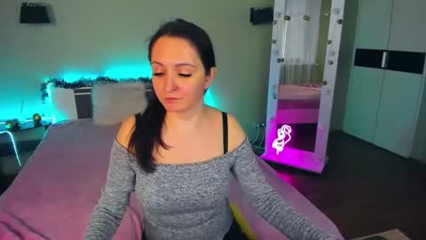 Snapshot of likaa_likaa chatting on 01/06/25, 10:46 Lika online show from 01/06/25, 10:46