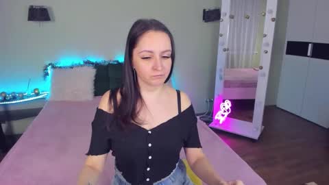 Snapshot of likaa_likaa chatting on 01/16/25, 01:25 Lika online show from 01/16/25, 01:25
