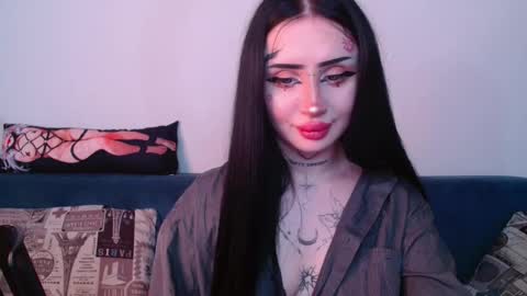 Alisa tattogirl online show from 09/10/25, 05:13
