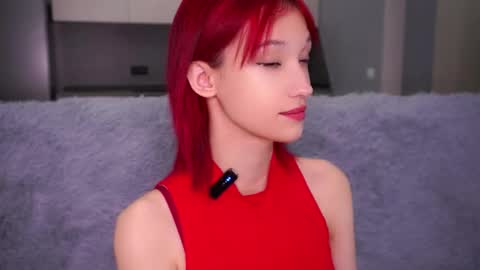 Snapshot of likalens chatting on 09/23/25, 02:31 Emi online show from 09/23/25, 02:31