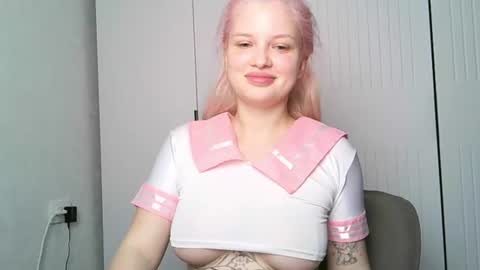 Call me Anna online show from 06/15/26, 07:05