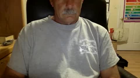 Snapshot of likefhot chatting on 05/24/26, 02:22 likefhot online show from 05/24/26, 02:22