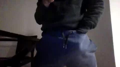 likeitorleaveit008 online show from 10/26/25, 02:01