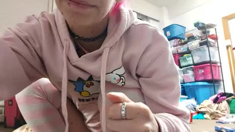LikeMyAshe online show from 12/17/24, 06:35