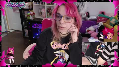 LikeMyAshe online show from 09/26/25, 01:20