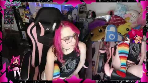 LikeMyAshe online show from 05/04/26, 07:04