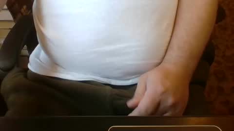 Snapshot of likestobewatchedm chatting on 11/02/25, 07:49 N online show from 11/02/25, 07:49