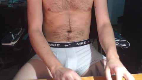 Snapshot of likethebonobo chatting on 10/15/25, 09:15 likethebonobo online show from 10/15/25, 09:15