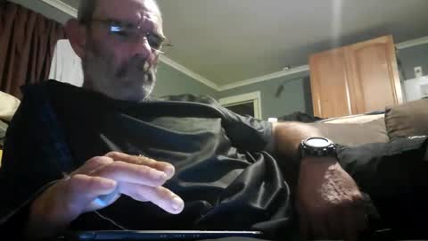 liketowatch1234529419 online show from 07/04/26, 09:59