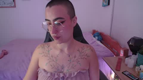 im MIA  -- MY OF is catsito3 online show from 02/08/25, 06:12