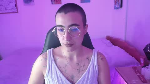 im MIA  -- MY OF is catsito3 online show from 02/13/25, 05:05