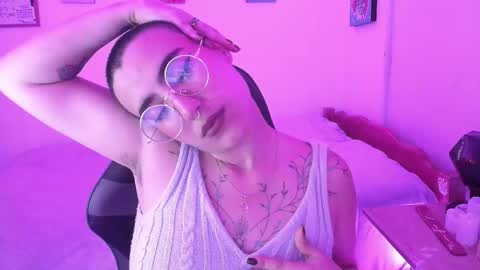 im MIA  -- MY OF is catsito3 online show from 02/13/25, 08:06