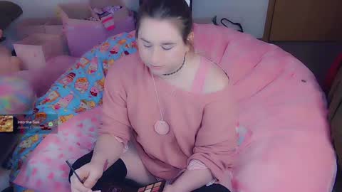 Snapshot of lil_alison_heart chatting on 02/05/25, 02:16 Lil Alison Heart online show from 02/05/25, 02:16