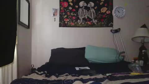 lil_bit_midnightmuse online show from 03/29/26, 05:02