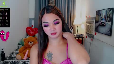 LILY online show from 02/10/25, 01:55