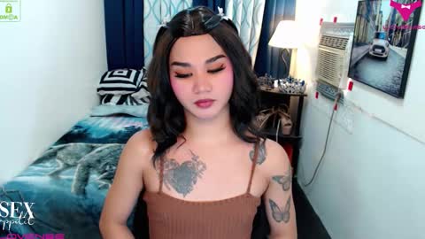 LILY online show from 01/11/26, 01:32