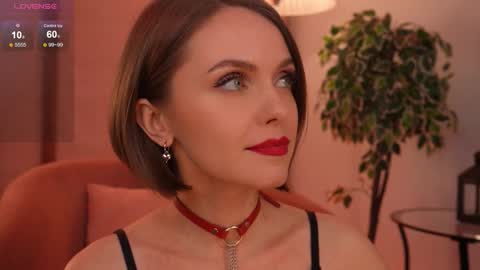 Snapshot of lil_fleur chatting on 10/21/25, 03:57 LILIAN use my lovense toy and give me plesure online show from 10/21/25, 03:57