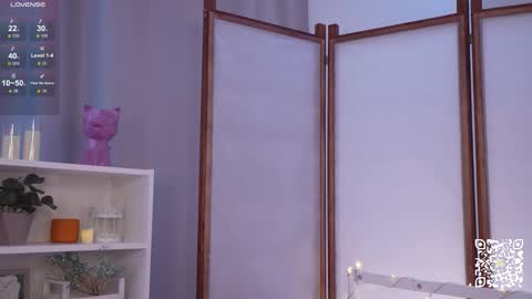 Snapshot of lil_fleur chatting on 11/17/25, 03:18 LILIAN use my lovense toy and give me plesure online show from 11/17/25, 03:18