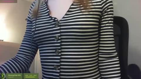 lil gemmie online show from 10/05/25, 10:40