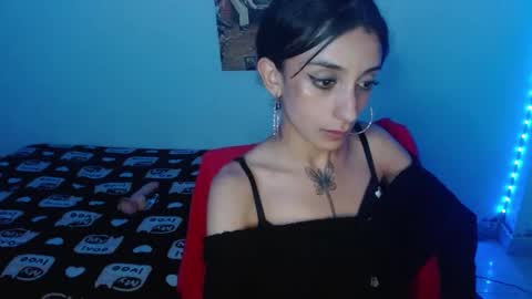 Lisaa online show from 02/20/25, 09:00