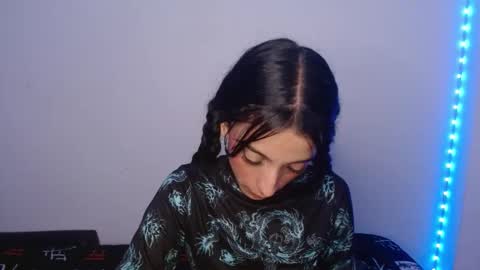 Lisaa online show from 02/27/25, 08:28