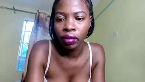 Snapshot of lil_paula chatting on 11/03/25, 03:02 serenity online show from 11/03/25, 03:02