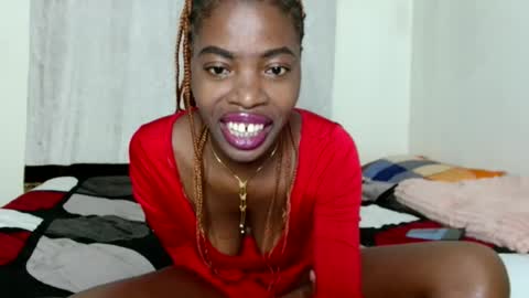 Snapshot of lil_paula chatting on 11/29/25, 09:34 serenity online show from 11/29/25, 09:34