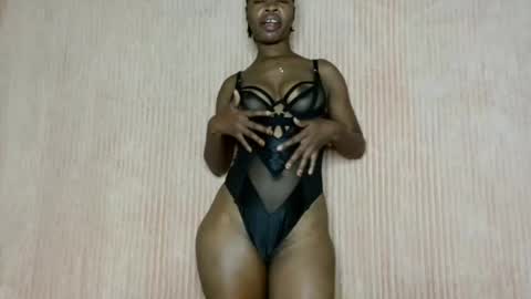 Snapshot of lil_paula chatting on 01/16/26, 06:28 serenity online show from 01/16/26, 06:28