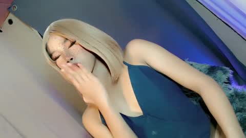 lil_trixxy online show from 06/18/26, 01:50