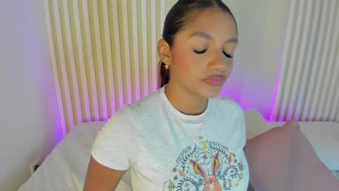 Snapshot of lila_cohen chatting on 01/26/25, 08:02 L I L A   online show from 01/26/25, 08:02