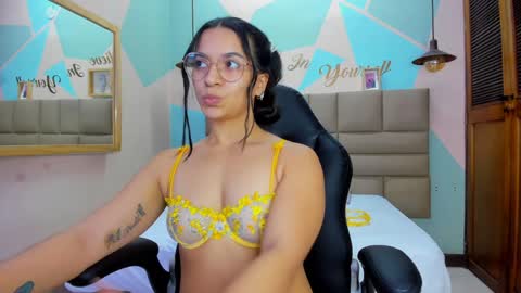 LILA online show from 01/11/25, 01:06