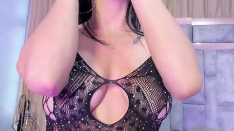 lila noa online show from 11/20/25, 09:14