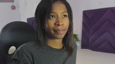 lila bailey  online show from 01/13/26, 07:41