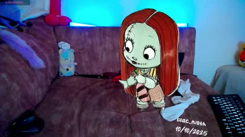 Snapshot of lilac_night chatting on 10/10/25, 12:26 Jen online show from 10/10/25, 12:26