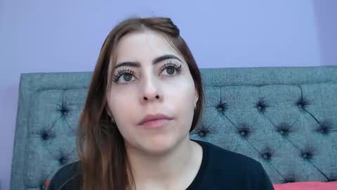 Snapshot of lilasuni chatting on 11/24/25, 02:06 Lilasuni online show from 11/24/25, 02:06