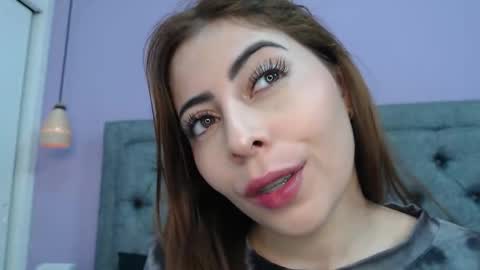 Snapshot of lilasuni chatting on 11/25/25, 02:50 Lilasuni online show from 11/25/25, 02:50