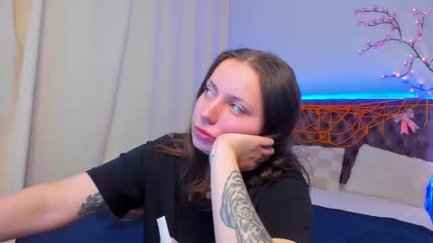 LilaVame online show from 10/25/25, 08:36